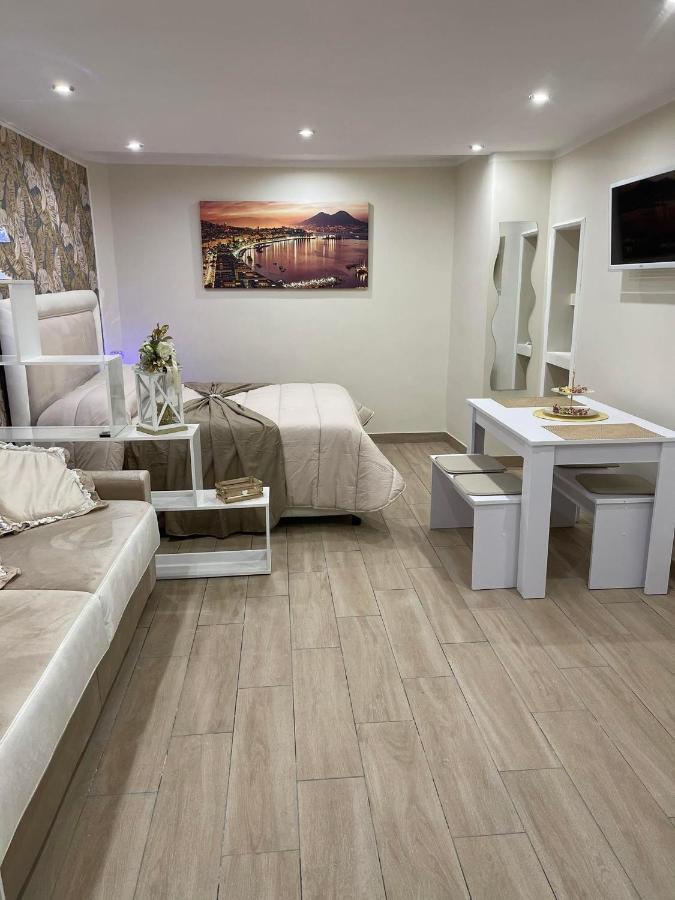 La Dimora Dei Sogni Sedil Capuano Home Suite Nápoly Kültér fotó