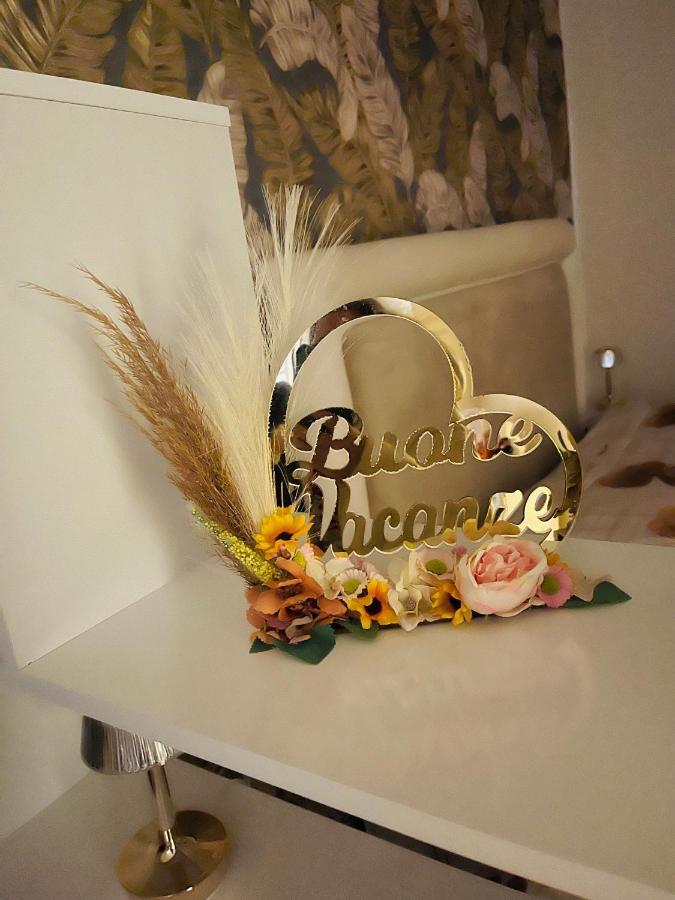 La Dimora Dei Sogni Sedil Capuano Home Suite Nápoly Kültér fotó