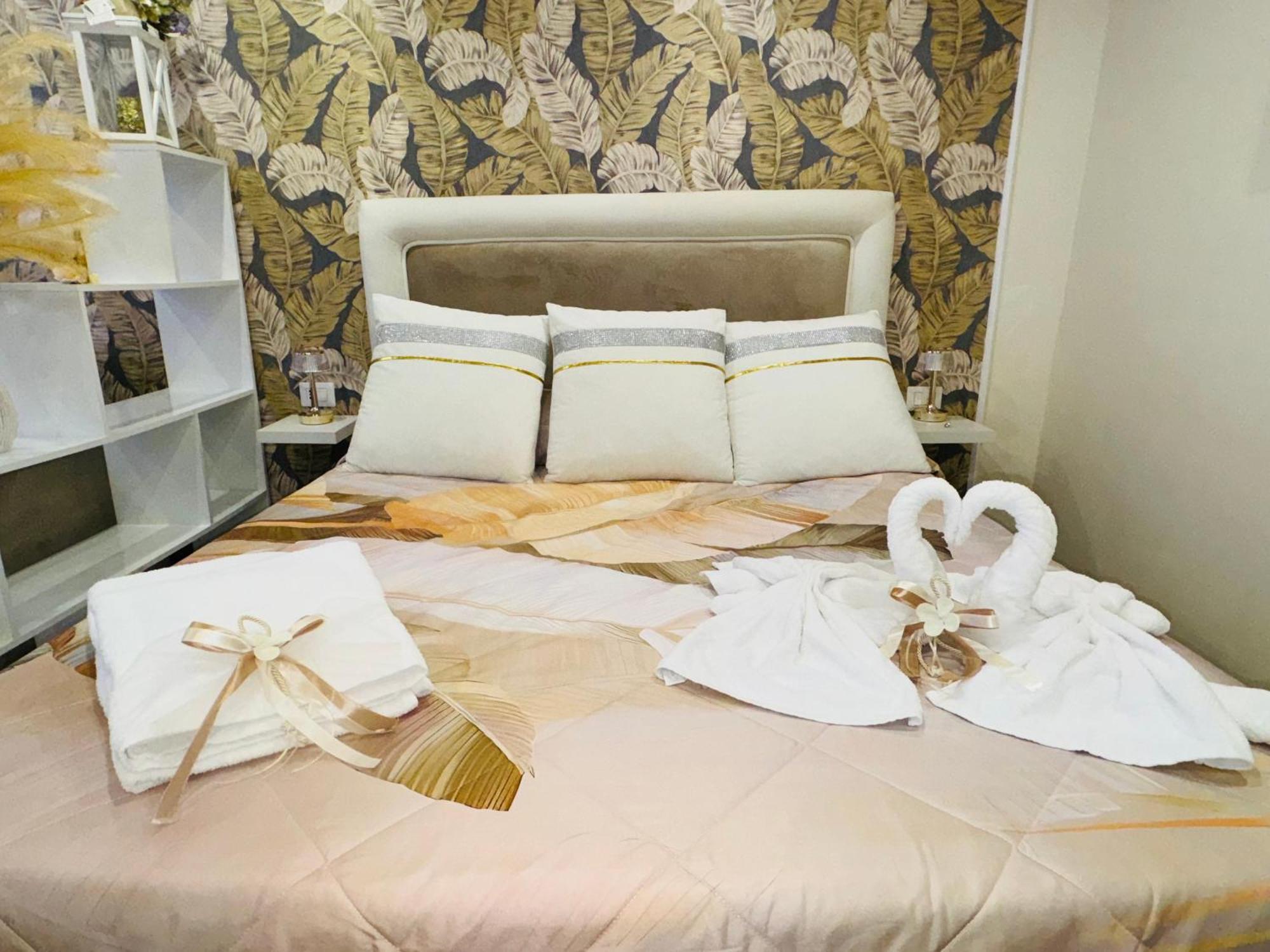 La Dimora Dei Sogni Sedil Capuano Home Suite Nápoly Kültér fotó