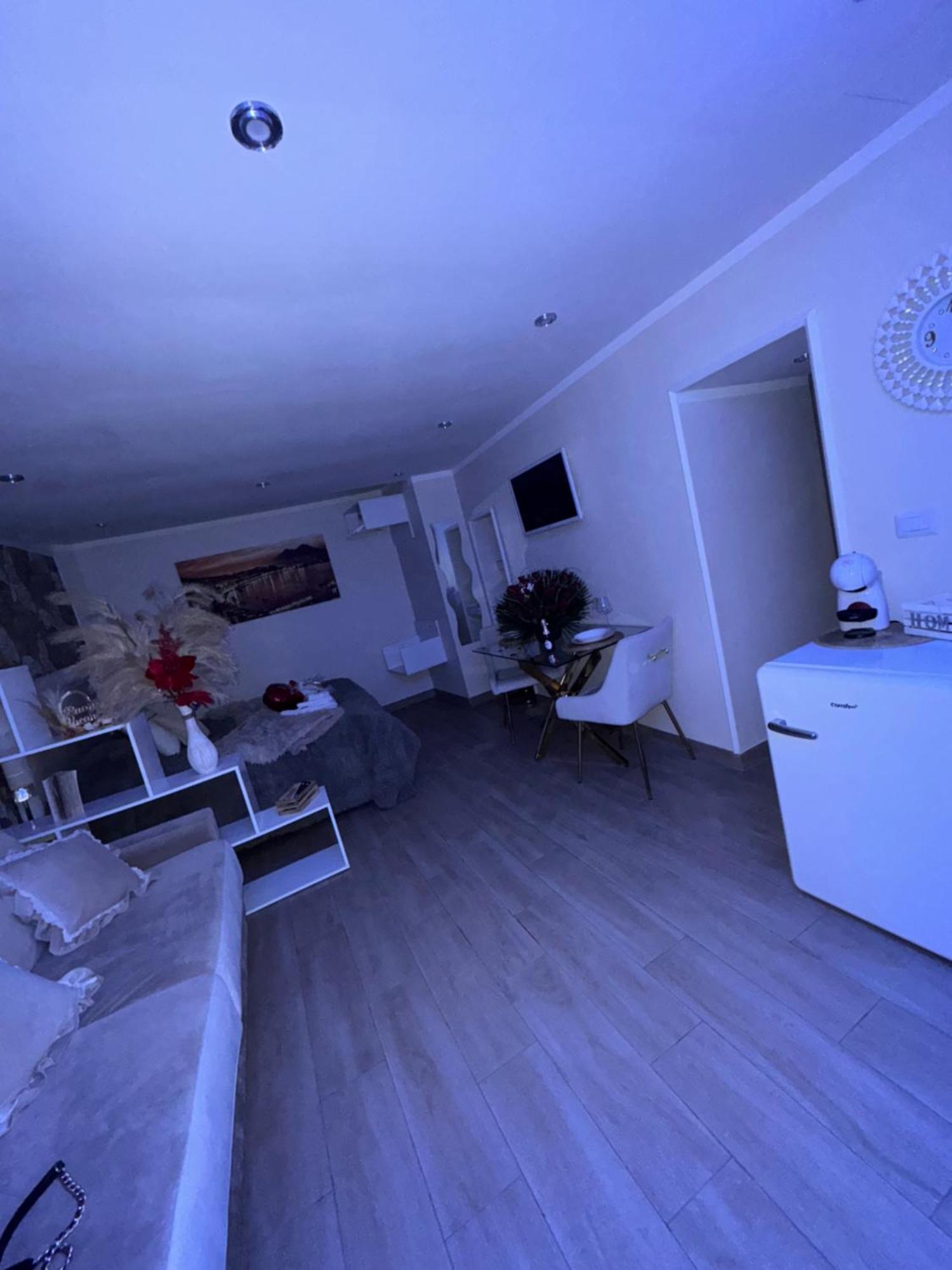 La Dimora Dei Sogni Sedil Capuano Home Suite Nápoly Kültér fotó